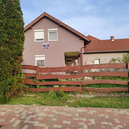 Bella Székesfehérvár